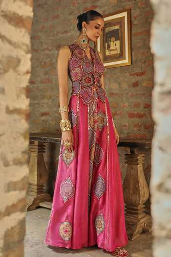 Label Moni K Pink Silk, Organza, Crepe, Tissue Split Prink Mirror Work Jacket Lehenga Set Online at Aza Fashions Label Moni K_Pink Silk, Organza, Crepe, Tissue Split Prink Mirror Work Jacket Lehenga Set _Online_at_Aza_Fashions