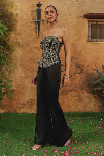 Label Moni K Black Satin Embroidery, Metallic Thread Bandeau Neck Misha Corset And Pant Set at Aza Fashions Label Moni K_Black Satin Embroidery, Metallic Thread Bandeau Neck Misha Corset And Pant Set _at_Aza_Fashions
