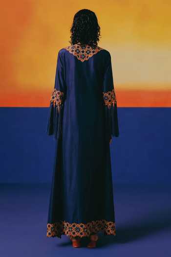 Warra Placement Embroidered Kaftan & Pant Set 