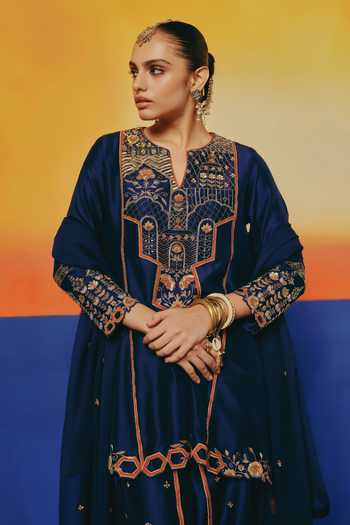 Warra Blue Silk Notched Neck Leaf Hand Embroidered Pure Kurta Set at Aza Fashions Warra_Blue Silk Notched Neck Leaf Hand Embroidered Pure Kurta Set _at_Aza_Fashions
