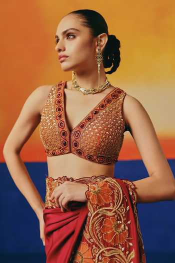 Shop Warra Red Silk V-neck Border Embroidered Saree With Blouse Online at Aza Fashions Shop_Warra_Red Silk V-neck Border Embroidered Saree With Blouse _Online_at_Aza_Fashions