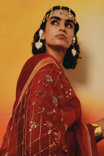 Warra Orange Silk V-neck Floral Embroidered Kurta Set Online at Aza Fashions Warra_Orange Silk V-neck Floral Embroidered Kurta Set _Online_at_Aza_Fashions