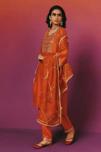 Warra_Orange Silk, Organza Notched Neck Hand Embroidered Kurta Set _Online_at_Aza_Fashions