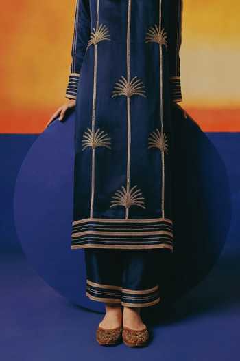 Buy Warra Blue Linen, Bemberg V-neck Palm Trees Embroidered Kurta Set Online at Aza Fashions Buy_Warra_Blue Linen, Bemberg V-neck Palm Trees Embroidered Kurta Set _Online_at_Aza_Fashions