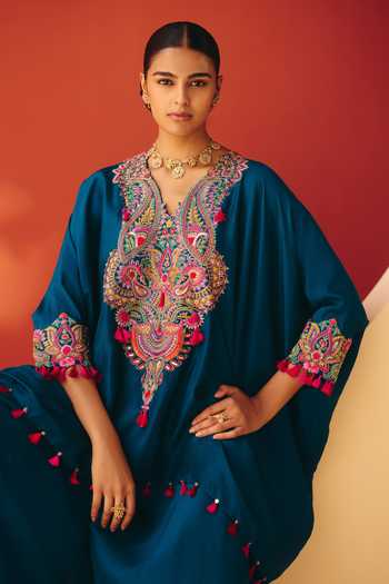 Mrunalini Rao Blue Silk V-neck Kayra Neckline Embroidered Kurta And Flared Pant Set at Aza Fashions Mrunalini Rao_Blue Silk V-neck Kayra Neckline Embroidered Kurta And Flared Pant Set _at_Aza_Fashions