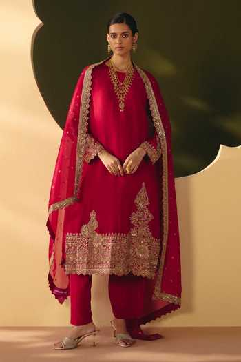 Mrunalini Rao Mrida Silk Embroidered Kurta Set 