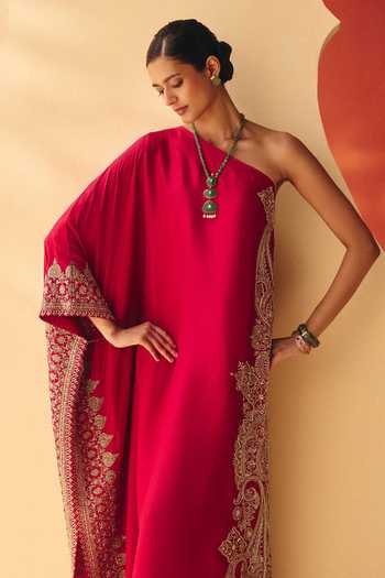 Buy Mrunalini Rao Red Silk One Shoulder Samya Kaftan Online at Aza Fashions Buy_Mrunalini Rao_Red Silk One Shoulder Samya Kaftan _Online_at_Aza_Fashions