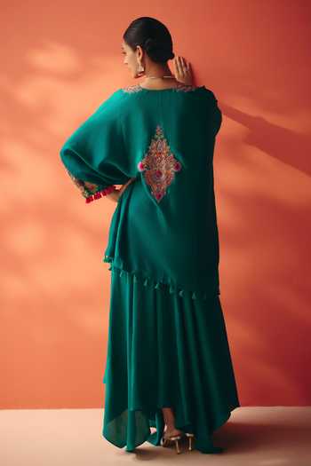Mrunalini Rao Kayuri Silk Kurta & Pant Set 