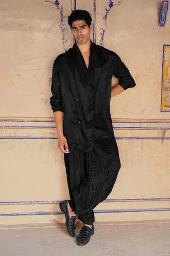 Shop Dash And Dot Black Viscose Crushed Crinkled Pant Online at Aza Fashions Shop_Dash And Dot_Black Viscose Crushed Crinkled Pant _Online_at_Aza_Fashions