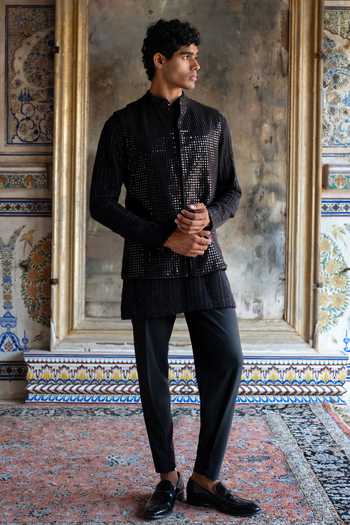 Buy Dash And Dot Black Viscose, Nylon Mirrors Work Bundi Jacket Buy_Dash And Dot_Black Viscose, Nylon Mirrors Work Bundi Jacket