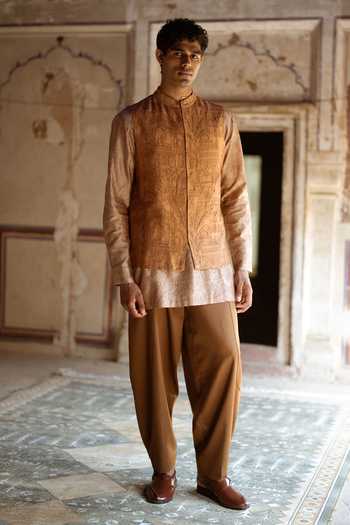 Dash And Dot Heritage Embroidered Banarasi Bundi 