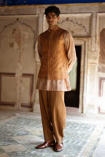 Buy Dash And Dot Brown Viscose, Polyester Barrel Pant Online at Aza Fashions Buy_Dash And Dot_Brown Viscose, Polyester Barrel Pant _Online_at_Aza_Fashions
