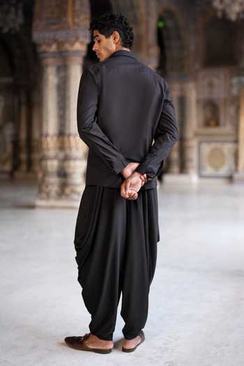 Dash And Dot Mirror & Thread Embroidered Kurta With Dhoti Pant 