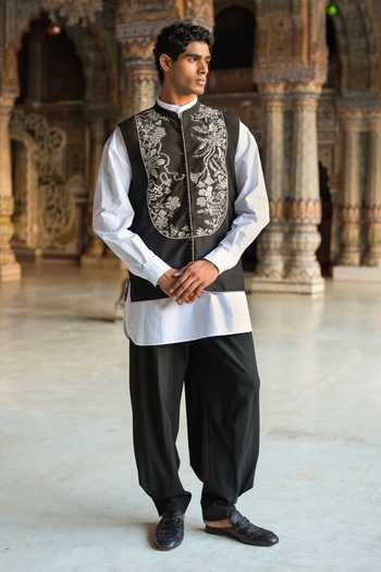 Dash And Dot Front Pleated Black Pant 