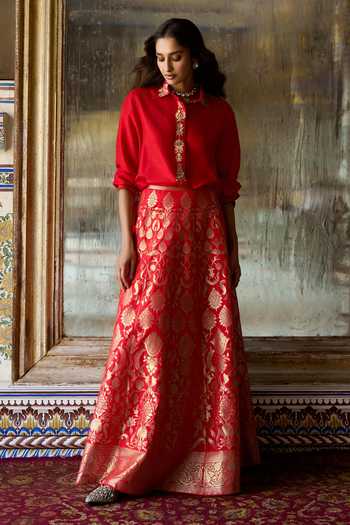 Shop Dash And Dot Red Polyester, Lurex Banarasi Brocade Flared Maxi Skirt Online at Aza Fashions Shop_Dash And Dot_Red Polyester, Lurex Banarasi Brocade Flared Maxi Skirt _Online_at_Aza_Fashions