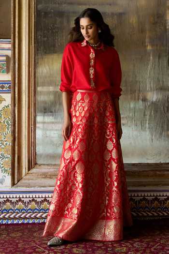 Dash And Dot Banarasi Brocade Flared Maxi Skirt 