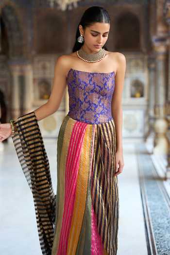 Dash And Dot Banarasi Brocade Corset 