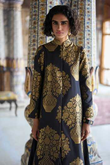 Buy Dash And Dot Black Silk, Polyester Band Banarasi Brocade Jacket And Crushed Crinkle Skirt Set Buy_Dash And Dot_Black Silk, Polyester Band Banarasi Brocade Jacket And Crushed Crinkle Skirt Set