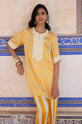 Shop Dash And Dot White Modal Round Neck, Yes Embroidered Kurta And Pant Set Online at Aza Fashions Shop_Dash And Dot_White Modal Round Neck, Yes Embroidered Kurta And Pant Set _Online_at_Aza_Fashions