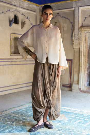 Dash And Dot Gold Silk, Cotton, Viscose, Lurex Collared Neck Banarasi Structured Shirt at Aza Fashions Dash And Dot_Gold Silk, Cotton, Viscose, Lurex Collared Neck Banarasi Structured Shirt _at_Aza_Fashions