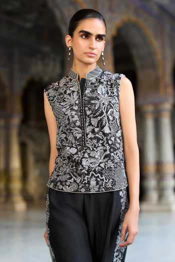 Dash And Dot Metallic Thread Embroidered Waistcoat 