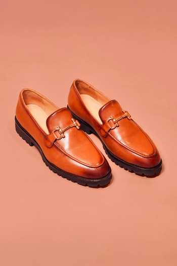 Dmodot Brown Hosbit Buckle Loafers 