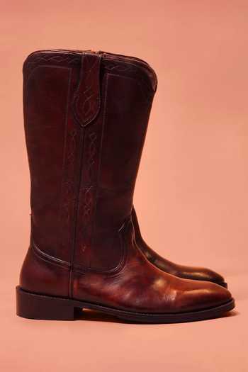 Dmodot Brown Chains Dual Tone Chelsea Boots Online at Aza Fashions Dmodot_Brown Chains Dual Tone Chelsea Boots _Online_at_Aza_Fashions