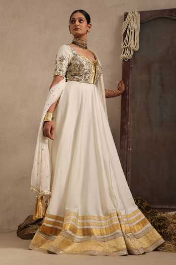 Shop Aurouss Gold Silk Notched Neck Swarna Flared Anarkali With Dupatta Online at Aza Fashions Shop_Aurouss_Gold Silk Notched Neck Swarna Flared Anarkali With Dupatta _Online_at_Aza_Fashions