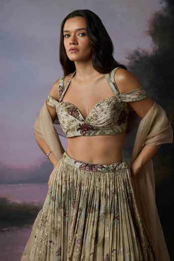 Falsa_Gold Shantoon, Organza Sweetheart Neck Daydream Zardozi Work Lehenga Set _Online_at_Aza_Fashions