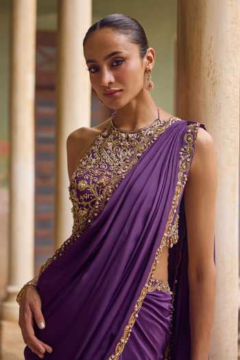 Tamanna Punjabi Kapoor Purple Crepe Halter Neck Inaam Saree With Embroidered Blouse Online at Aza Fashions Tamanna Punjabi Kapoor_Purple Crepe Halter Neck Inaam Saree With Embroidered Blouse _Online_at_Aza_Fashions