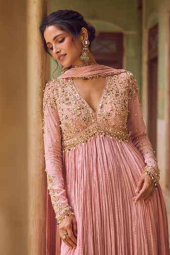 Shop Tamanna Punjabi Kapoor Pink Crepe V-neck Naaz Crushed Anarkali Skirt Set Online at Aza Fashions Shop_Tamanna Punjabi Kapoor_Pink Crepe V-neck Naaz Crushed Anarkali Skirt Set _Online_at_Aza_Fashions