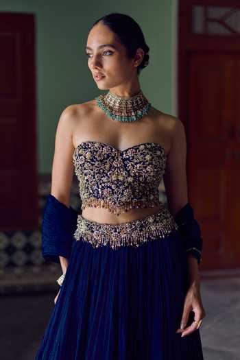 Shop Tamanna Punjabi Kapoor Blue Silk Sweetheart Neck Saira Textured Embroidered Lehenga Set Online at Aza Fashions Shop_Tamanna Punjabi Kapoor_Blue Silk Sweetheart Neck Saira Textured Embroidered Lehenga Set _Online_at_Aza_Fashions