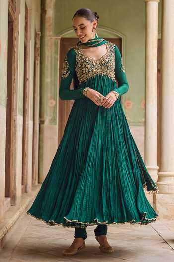 Tamanna Punjabi Kapoor Seher Crushed Embroidered Anarkali Set