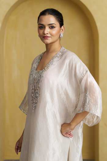 Vaaya White Tissue Square Neck Banarasi Woven Top And Pant Set Online at Aza Fashions Vaaya_White Tissue Square Neck Banarasi Woven Top And Pant Set _Online_at_Aza_Fashions