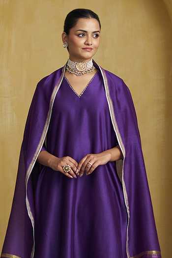 Buy Vaaya Purple Chanderi Silk V-neck Handwoven Kurta Set Online at Aza Fashions Buy_Vaaya_Purple Chanderi Silk V-neck Handwoven Kurta Set _Online_at_Aza_Fashions