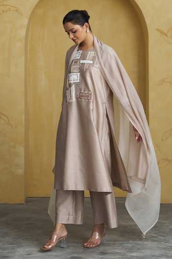Vaaya Handwoven Silk Chanderi Kurta Set 