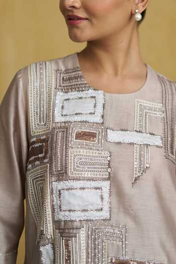 Buy Vaaya Beige Silk, Chanderi Round Neck Handwoven Kurta Set Buy_Vaaya_Beige Silk, Chanderi Round Neck Handwoven Kurta Set