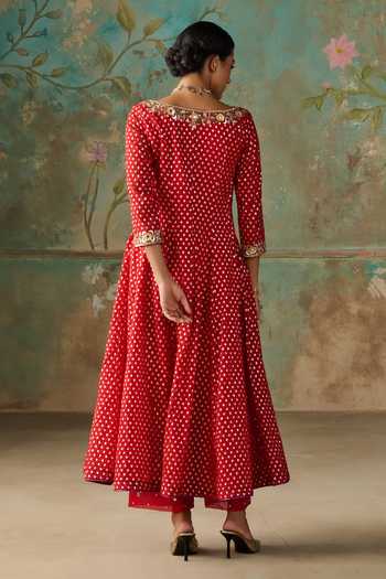 Zoon Hand Embroidered Anarkali Set