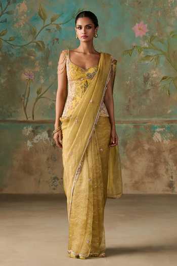 Zoon Yellow Tissue, Silk Organza Sweetheart Neck Aari Work Saree With Blouse at Aza Fashions Zoon_Yellow Tissue, Silk Organza Sweetheart Neck Aari Work Saree With Blouse _at_Aza_Fashions