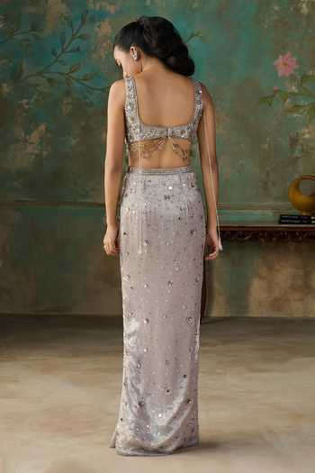 Zoon Aari Embroidered Skirt Set