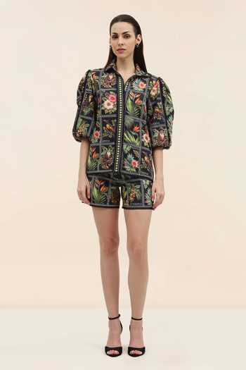 Tangerine Tiger_Black Poplin Aven Postcard Print Midnight Shorts _Online_at_Aza_Fashions