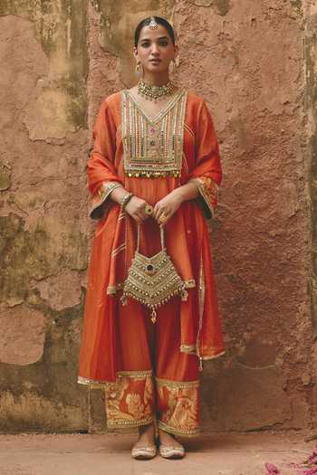 Buy Ajiesh Oberoi Orange Organza, Tissue, Crinkle V-neck Meethi Thread Embroidered Kurta Set Online at Aza Fashions Buy_Ajiesh Oberoi_Orange Organza, Tissue, Crinkle V-neck Meethi Thread Embroidered Kurta Set _Online_at_Aza_Fashions