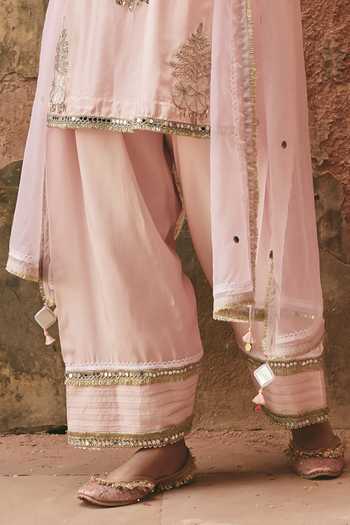 Ajiesh Oberoi Pink Silk, Organza, Bamboo Round Neck, Yes Phoolpari Embroidered Kurta Set Online at Aza Fashions Ajiesh Oberoi_Pink Silk, Organza, Bamboo Round Neck, Yes Phoolpari Embroidered Kurta Set _Online_at_Aza_Fashions