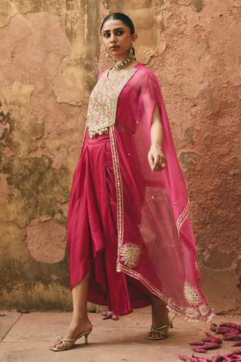 Ajiesh Oberoi Reshmi Embroidered Cape Kurta Set