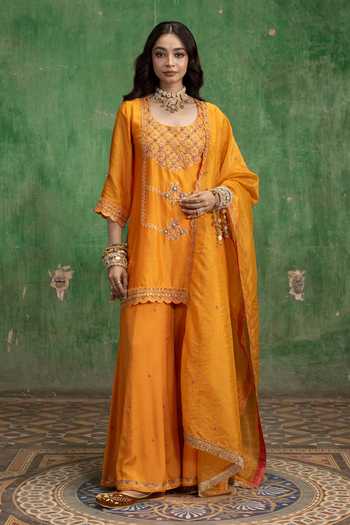 Am By Anita Mittal Mahiya Raw Silk Sharara Set 