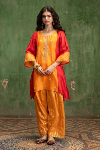 Am By Anita Mittal Guldaasta Silk Chanderi Kurta & Pant Set 