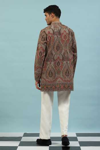 Dev Ki Raha Chamak Paisley Embroidered Kurta & Pyjama Set 