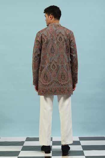 Dev Ki Raha Chamak Embroidered Kurta Set 