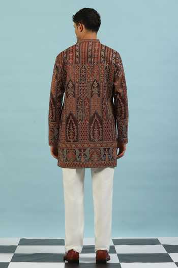 Dev Ki Raha Chamak Ornamental Embroidered Kurta Set 