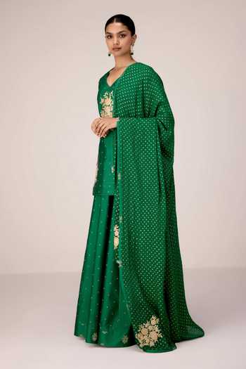 Shop Shyam Narayan Prasad Emerald Green Silk, Brocade V-neck Applique Kurta Skirt Set Online at Aza Fashions Shop_Shyam Narayan Prasad_Emerald Green Silk, Brocade V-neck Applique Kurta Skirt Set _Online_at_Aza_Fashions